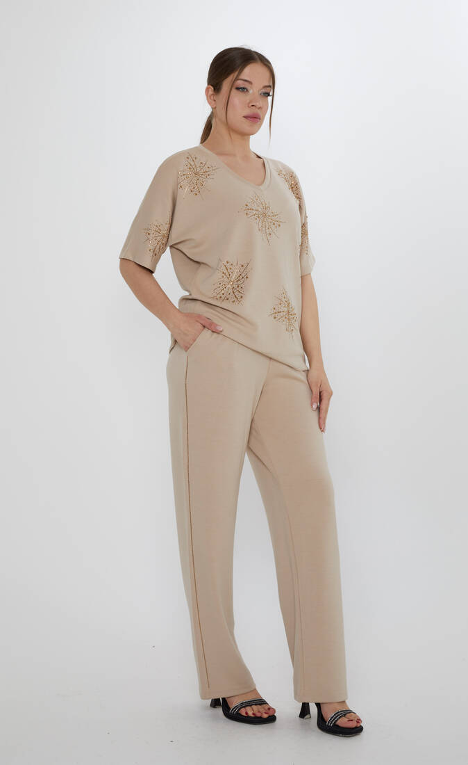 Kadın İkili Takım Taş Detaylı Bej - 17893 | KAZEE Kadın İkili Takım Taş Detaylı Bej - 17893 | KAZEE