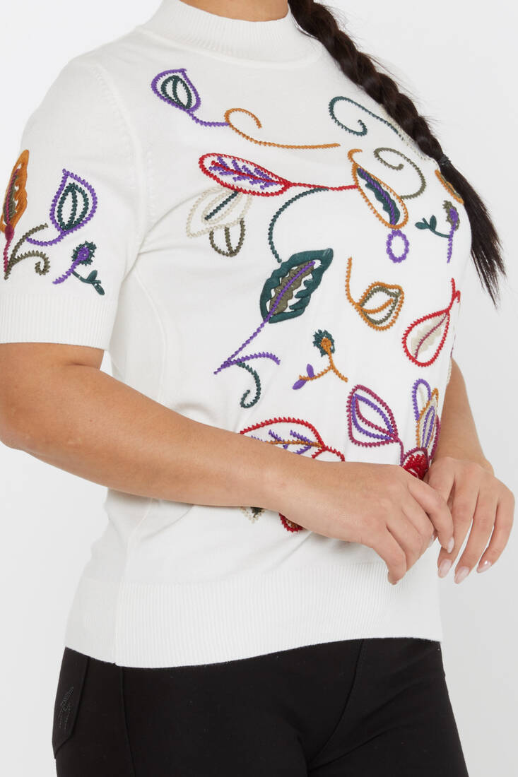 Kadın Triko Amerikan Model Nakışlı Ekru - 15844 | KAZEE Kadın Triko Amerikan Model Nakışlı Ekru - 15844 | KAZEE