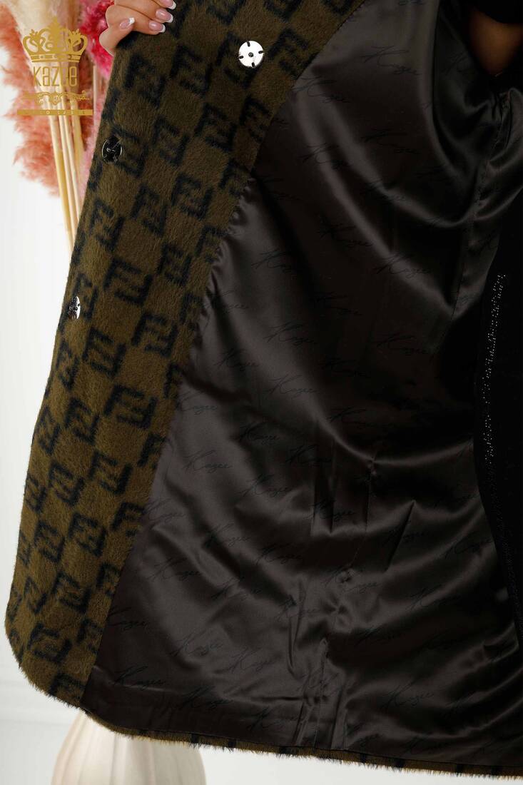 женское пальто с карманами цвета хаки - 19089 | КАZЕЕ
