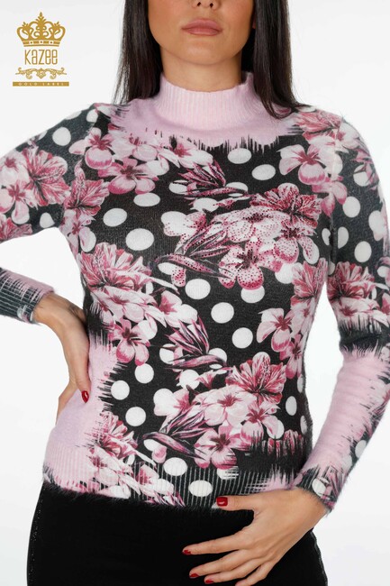 Женский трикотажный свитер с цифровым принтом Розовый - 18922 | КАZЕЕ - Thumbnail