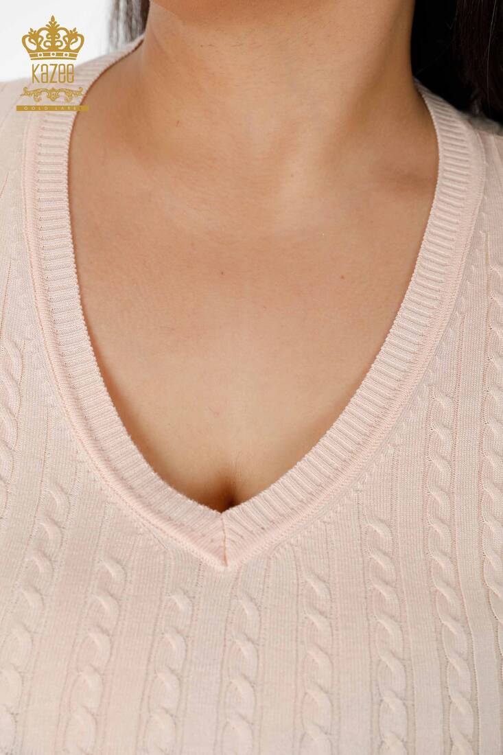Женский трикотаж Пудровый свитер с V-образным вырезом - 15302 | КАZЕЕ