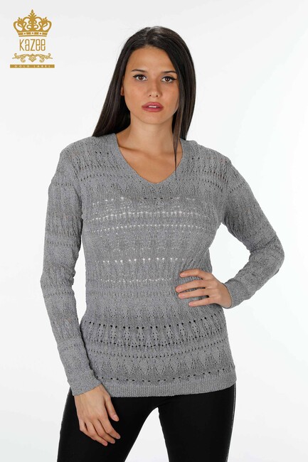 Женский трикотажный свитер с V-образным вырезом серый - 14853 | КАZЕЕ - Thumbnail