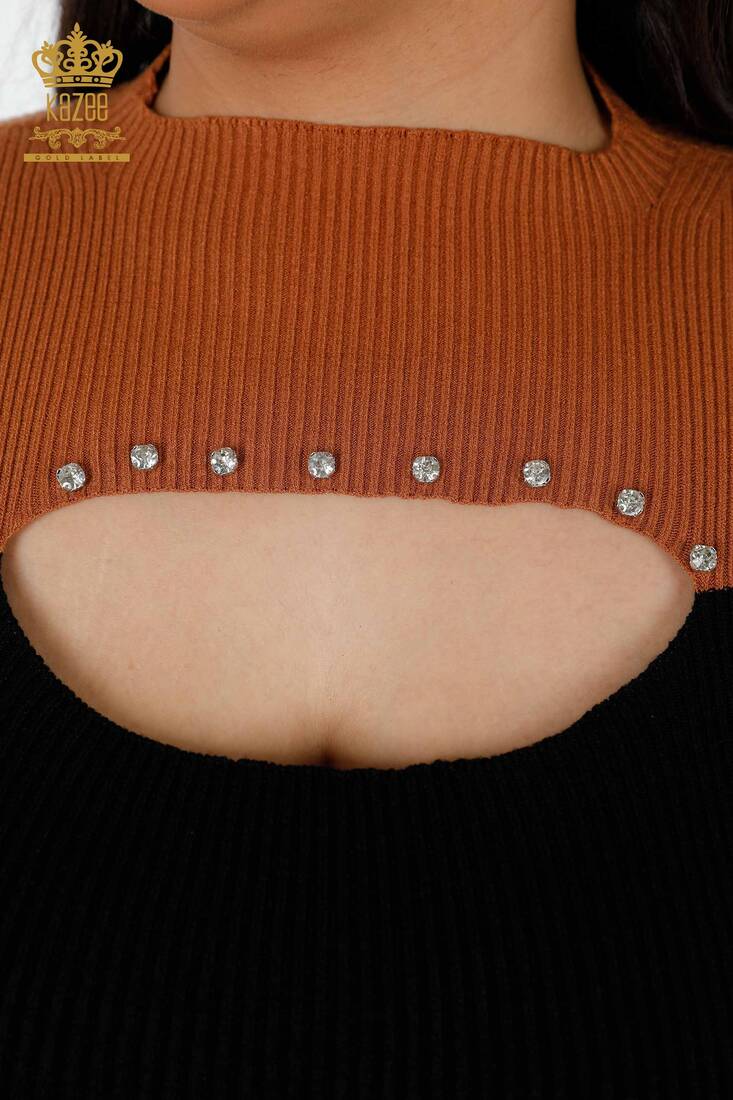 Женский трикотажный свитер двухцветный коричневый - 16235 | КАZЕЕ