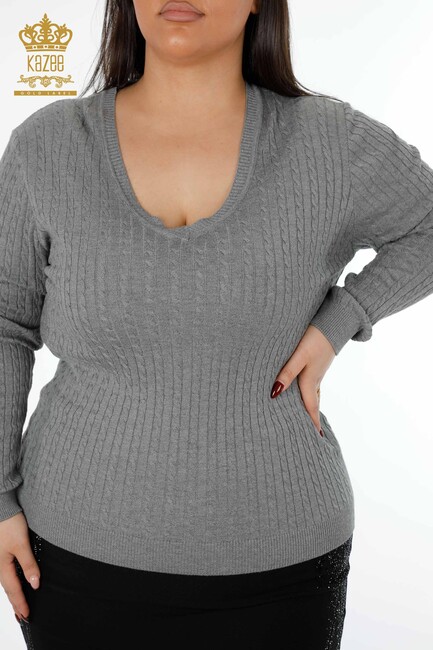 Женский трикотажный свитер с V-образным вырезом Серый - 15302 | КАZЕЕ - Thumbnail