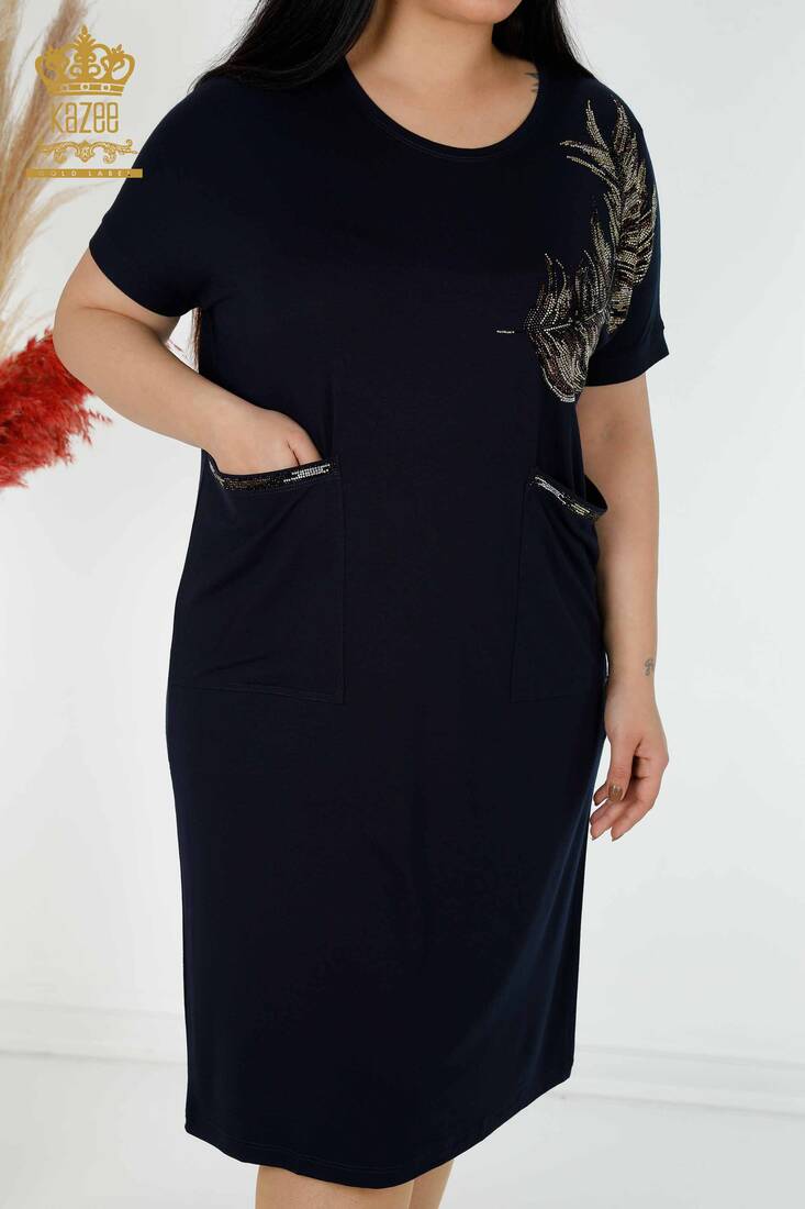 женское платье с вышивкой камнями темно-синего цвета - 7745 | КАZЕЕ